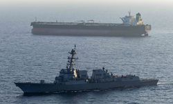 ABD petrol tankerinin İran'a geçişini engelledi