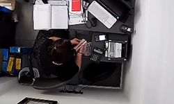 Adana'da diş kliniği muhasebecisine hırsızlık iddiasıyla gözaltı