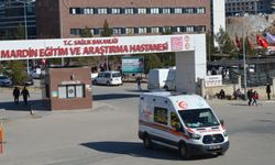 Akıma kapılarak üçüncü katta  düşen işçi yaralandı