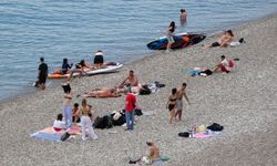 Antalyalılar güneşli havanın tadını çıkardı