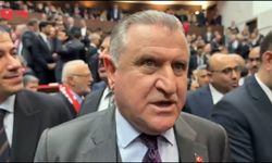 Bakan Bak'tan A Milli Futbol Takımı değerlendirmesi