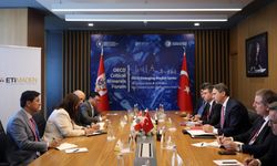 Bakan Bayraktar, Peru Çevre Bakanı Castillo ile Ne Görüştü?