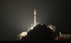 Çin 'Cielong-3' roketini uzaya fırlattı