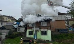 Düzce'de evi alevler sardı