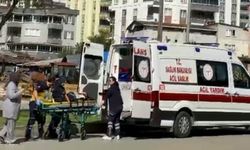 Hafif ticari araç ve otomobilin çarpıştığı kazada 3 çocuk yaralandı