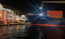 İstanbul Boğazı'nda gemi karaya oturdu