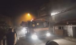 Silivri'de gecekondu yangını evi sardı