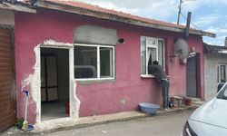 Tartıştığı eşini bıçakladı