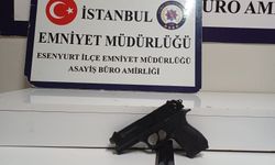 Tartıştığı kişinin iş yerine kurşun yağdırdı