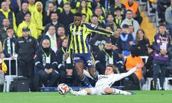 Kadıköy’de Derbi Fenerbahçe’nin! 90+11’de Gelen Penaltı Golüyle Beşiktaş Yıkıldı