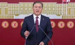 "Ellerinde silahları yok baretleri var sadece"