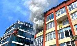 Aksaray'da iş merkezinde korkutan yangın