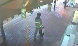 Adana’da cep telefonu bayisini soyan şüpheli tutuklandı