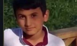 Adıyaman'da iki otomobil kafa kafaya çarpıştı