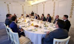 Bakan Kurum Finlandiya'ya gitti