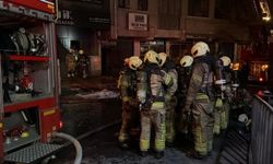 Bayrampaşa'da iş yerini alevler sardı