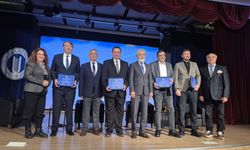 Futbolun Aktörleri 'Okan Üniversitesi Futbol Zirvesi'ne Katıldı