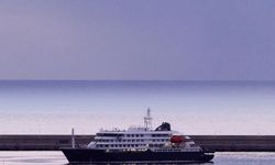 Hantavirüs vakalarının olduğu gemideki yolcular ve mürettebat tahliye ediliyor