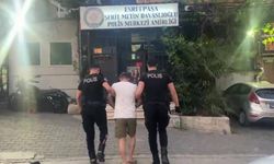 İzmir'de 2 Firari Yakalandı