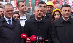 Özgür Özel 1 Mayıs kutlamalarına katıldı