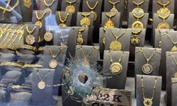 Tehdit mesajlarının ardından dükkan kurşunlandı
