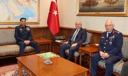 Yaşar Güler Orgeneral Sidhu'yu kabul etti