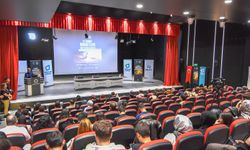 15 Temmuz Manşetleri Gazetecilik Atölyesi Atatürk Üniversitesinde düzenlendi