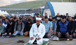 Yenimahalle Belediyesi’nden Kurban Kesim Alanında Yoğun Mesai