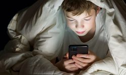 Sosyal medyada yeni dönem: 15 yaş altına erişim engeli