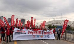 Ankara’da 1 Mayıs İşçi ve Emekçi Bayramı: Parti ve STK’ler AKM’de toplandı