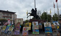 Polatlı Cumhuriyet Meydanı’nda Gordion Yarı Maratonu heyecanı yaşanıyor