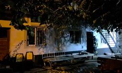 Adana'da Ev Yandı