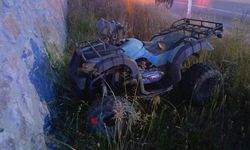 ATV'nin Tamirine Yardım Ederken Otomobil Çarptı