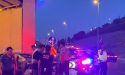 Bakırköy'de hafif ticari araç kazası: 5 yaralı