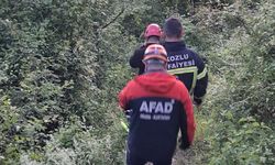 Balık tutarken kayalıklara düştü