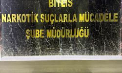 Mide ve bağırsaklarında yarım kilo uyuşturucu çıkan şahıs tutuklandı