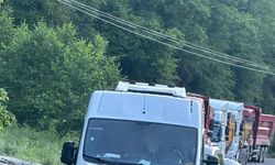 Trabzon-Bayburt kara yolunda heyelan