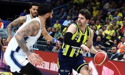Fenerbahçe Beko'dan Müthiş Geri Dönüş! Anadolu Efes'i Son Nefeste Devirdi