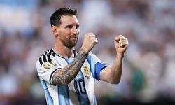 Messi'den Rekorlu Hat-trick! Arjantin'den 3-0'lık Galibiyet!