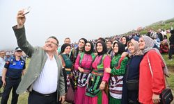 Bakan Uraloğlu Sis Dağı Kültür Şenliği'nde konuştu: "Karadeniz'in kültürü yaşatılıyor"