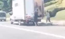Beykoz'da kamyoneti alevler sardı!