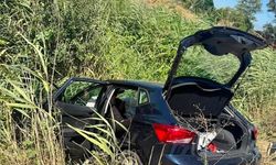 Bursa'da otomobil sulama kanalına devrildi!
