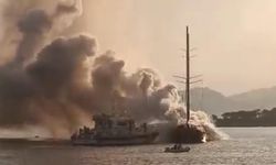 Göcek açıklarında tekne yandı
