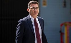 İngiltere'de Andy Burnham Göreve Geldi