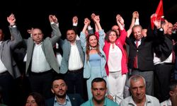 Manisa Büyükşehir Belediye Başkanı Dutlulu Yeni Parti'ye Katıldı