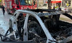 Osmaniye’de seyir halindeki otomobil alev alev yandı