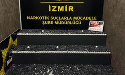 Otomobilde uyuşturucuyla yakalandı