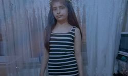 Otomobilin çarptığı genç kız yaşamını yitirdi