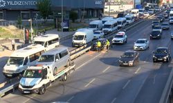 Pendik'te 3 araçlı zincirleme kaza