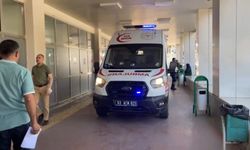 Şanlıurfa'da motosiklet otomobile arkadan çarptı